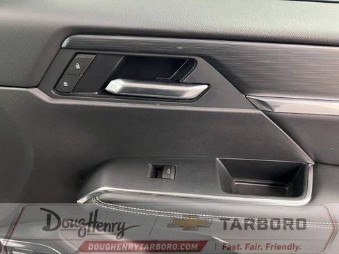 Used 2025 GMC Acadia Elevation FWD image 43