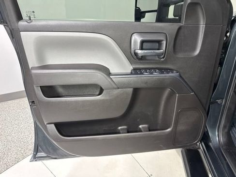 Used 2017 Chevrolet Silverado 1500 W/T AWD/4WD image 8