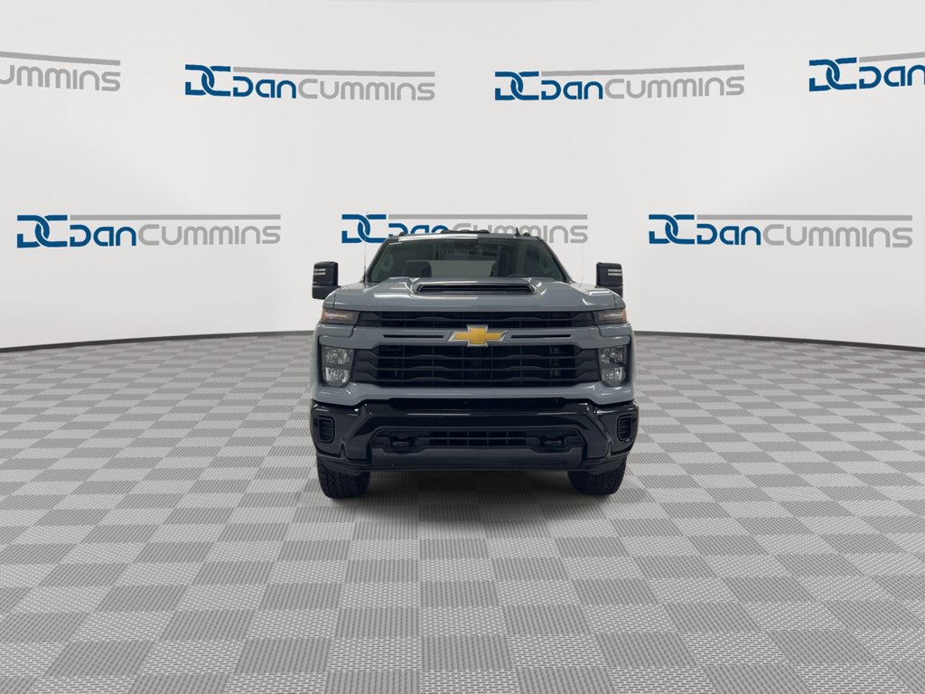 Used 2024 Chevrolet Silverado 2500 Custom w/ Custom Value Package AWD/4WD image 3
