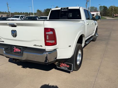 Used 2019 RAM 3500 Laramie image 8