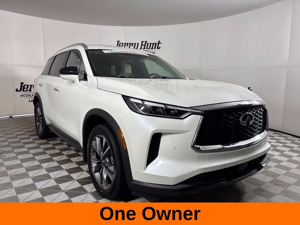 Used 2023 INFINITI QX60 Luxe w/ Cargo Package AWD/4WD image 4