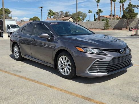 Certified 2022 Toyota Camry LE w/ Carpet Mat Package (TMS) AWD/4WD image 3