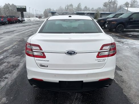 Used 2016 Ford Taurus Limited image 4