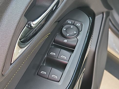 New 2026 Chevrolet Trax ACTIV w/ Driver Confidence Package FWD image 13