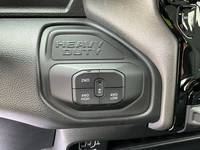 New 2026 RAM 2500 Tradesman AWD/4WD image 18