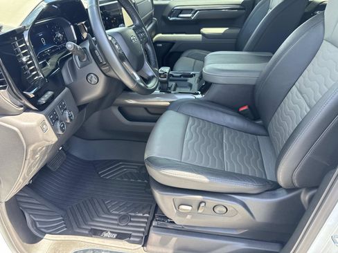 Used 2024 Chevrolet Silverado 1500 ZR2 w/ ZR2 Bison Edition AWD/4WD image 23