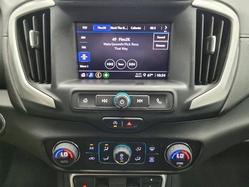 Used 2022 GMC Terrain SLE w/ Driver Convenience Package image 25