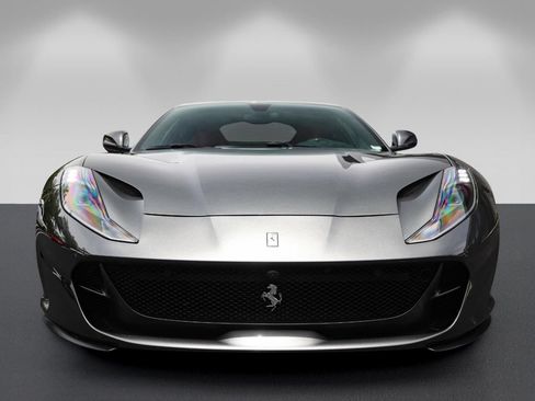 Certified 2019 Ferrari 812 Superfast RWD image 8