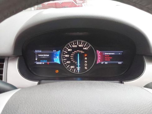 Used 2013 Ford Edge SEL image 16