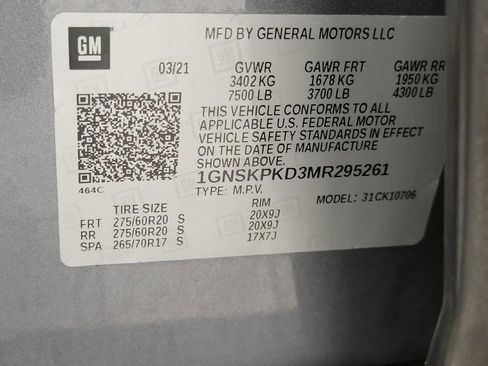 Used 2021 Chevrolet Tahoe Z71 w/ Luxury Package AWD/4WD image 28