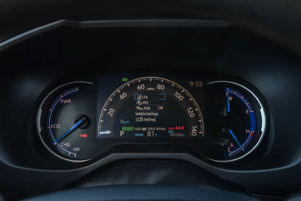 Certified 2024 Toyota RAV4 LE AWD/4WD image 25