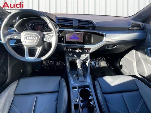 Used 2025 Audi Q3 2.0T Premium w/ Convenience Package image 7