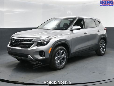 New 2026 Kia Seltos LX image 1