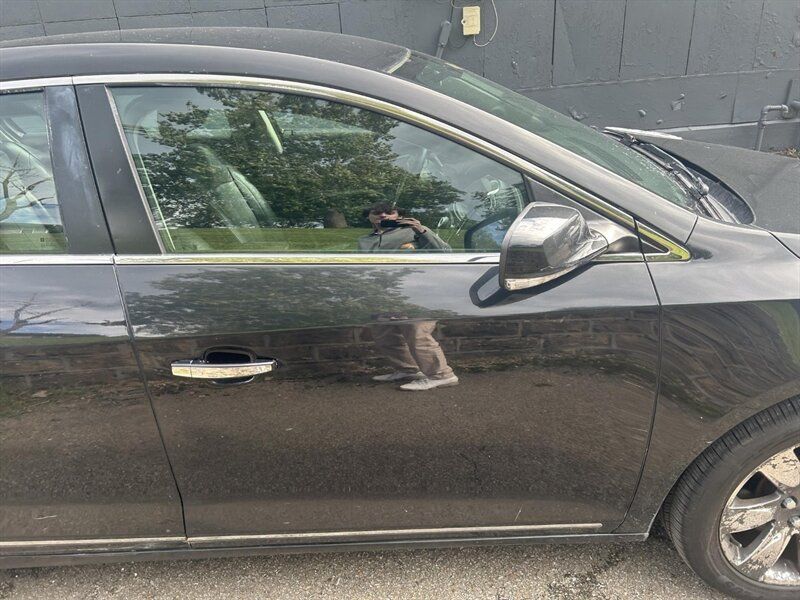 Used 2013 Buick LaCrosse Premium FWD image 19