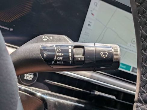 Used 2025 Kia K5 GT FWD image 33