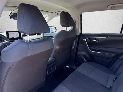 Certified 2025 Toyota RAV4 XLE FWD image 17