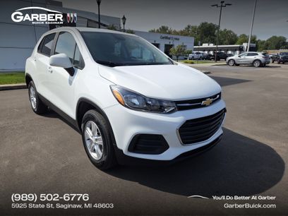 Used 2022 Chevrolet Trax LS w/ Tint and Cruise Package