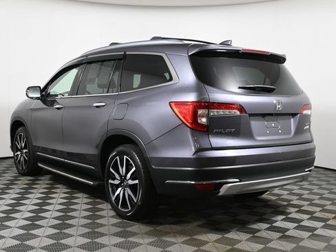 Used 2022 Honda Pilot Touring image 5