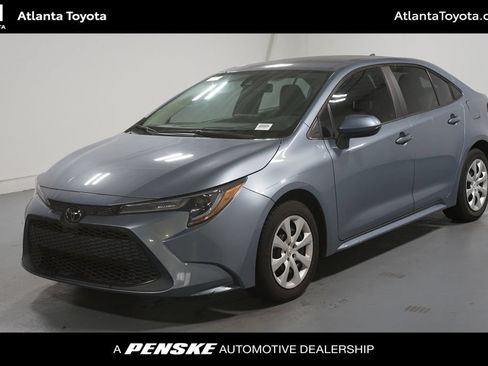 Certified 2022 Toyota Corolla LE FWD image 1