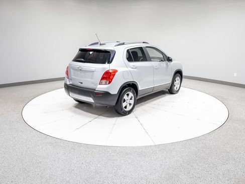 Used 2016 Chevrolet Trax LT image 28