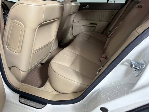 Used 2006 Cadillac STS V8 w/ Preferred Equipment Group image 21