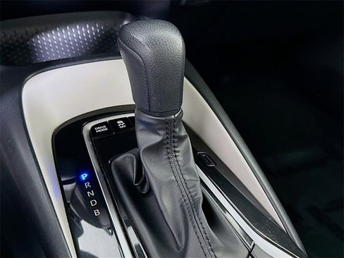 Certified 2023 Toyota Corolla LE image 10