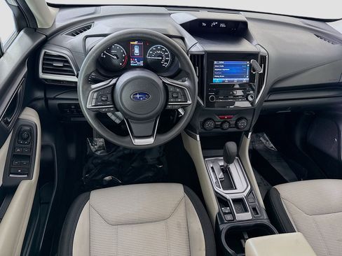 Used 2022 Subaru Forester AWD/4WD image 17