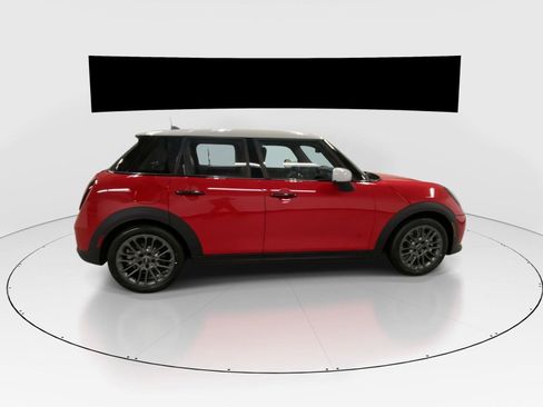 New 2026 MINI Cooper 4-Door Hardtop FWD image 12