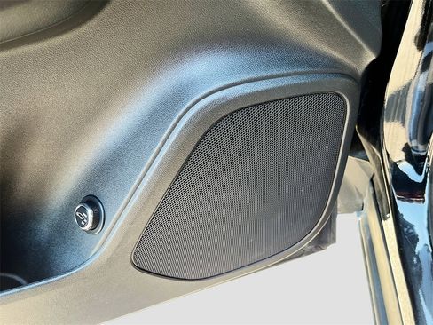 Used 2021 Chevrolet Blazer RS image 19