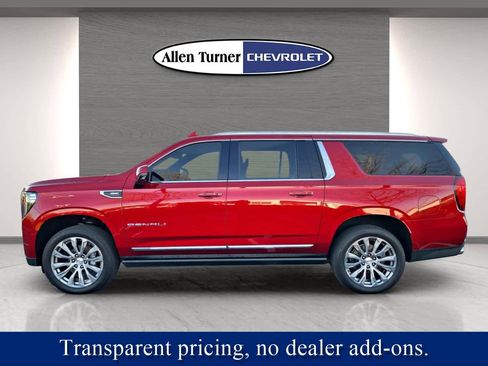 Used 2022 GMC Yukon XL Denali w/ Denali Ultimate Package image 10