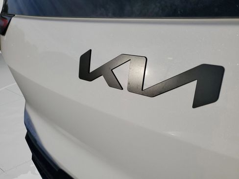 New 2026 Kia EV9 Land w/ Nightfall Edition Package image 32