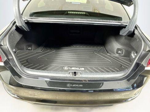 Used 2025 Lexus ES 350 w/ Premium Package FWD image 34