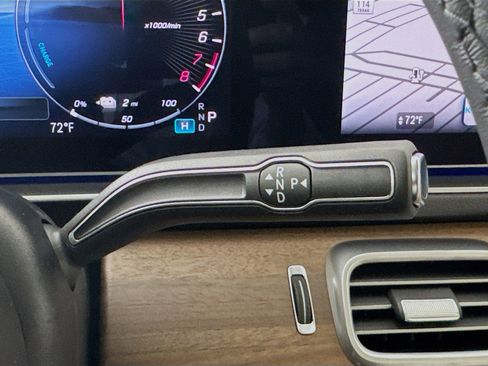 New 2026 Mercedes-Benz GLE 450e 4MATIC image 18