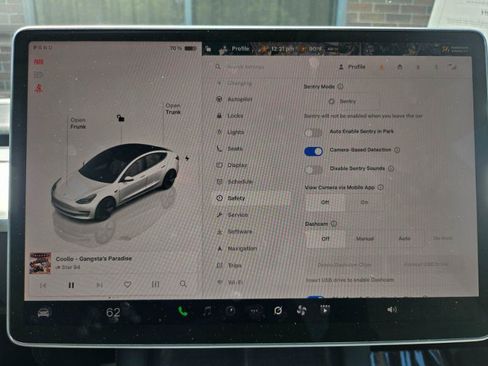 Used 2023 Tesla Model 3 Standard Range RWD image 48