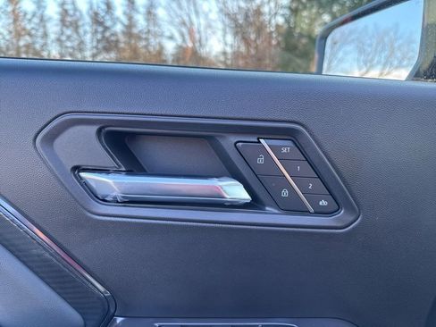 New 2026 GMC Canyon AT4X w/ LPO, Black Badging Package image 22