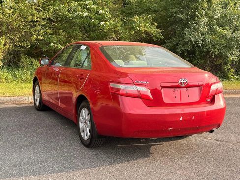 Used 2007 Toyota Camry XLE FWD image 5