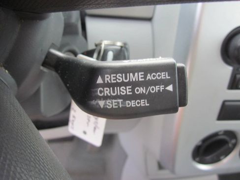 Used 2008 Chrysler PT Cruiser FWD image 22