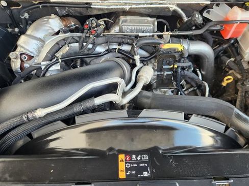 Used 2020 Chevrolet Silverado 2500 High Country w/ Z71 Off-Road Package AWD/4WD image 32