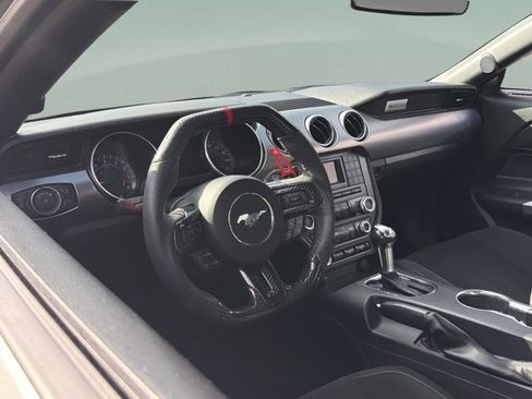 Used 2018 Ford Mustang GT image 44