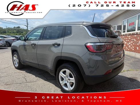 Used 2023 Jeep Compass Sport AWD/4WD image 4