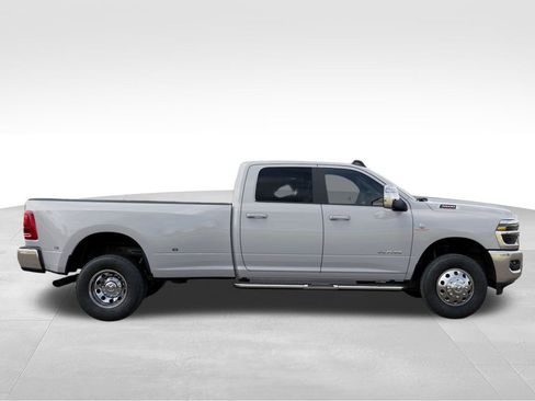 New 2026 RAM 3500 Laramie w/ Max Tow Package image 21