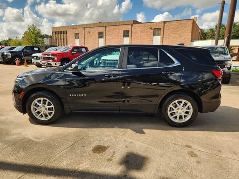 Used 2024 Chevrolet Equinox LT AWD/4WD image 4