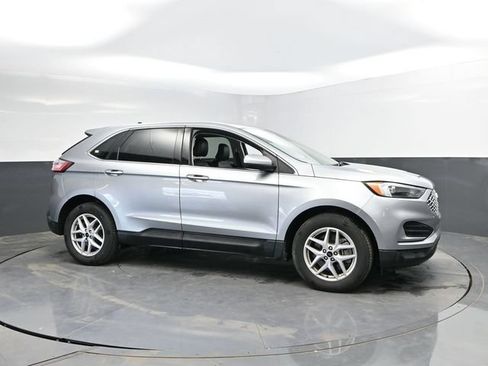 Used 2024 Ford Edge SEL AWD/4WD image 5