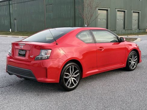 Used 2015 Scion tC image 8
