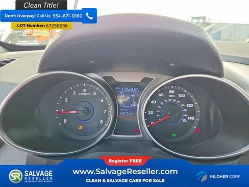 Used 2014 Hyundai Veloster w/ Technology Package 03 FWD image 12