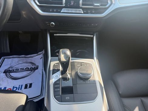 Used 2019 BMW 330i Sedan w/ Driving Assistance Package RWD image 12