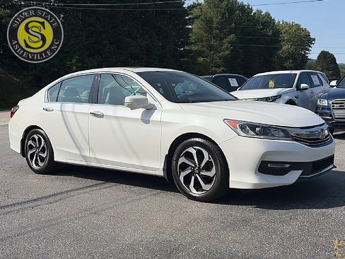 Used 2016 Honda Accord EX-L image 8