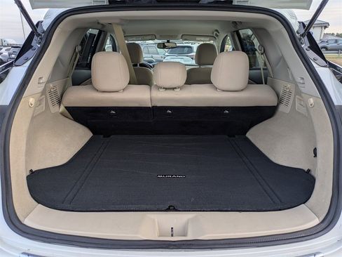 Used 2019 Nissan Murano SV image 14