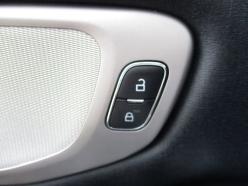 Used 2025 Ford Expedition Max Active AWD/4WD image 38