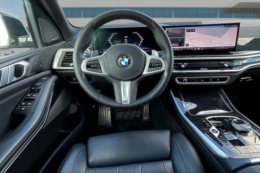 Certified 2025 BMW X5 xDrive40i w/ Executive Package AWD/4WD image 8